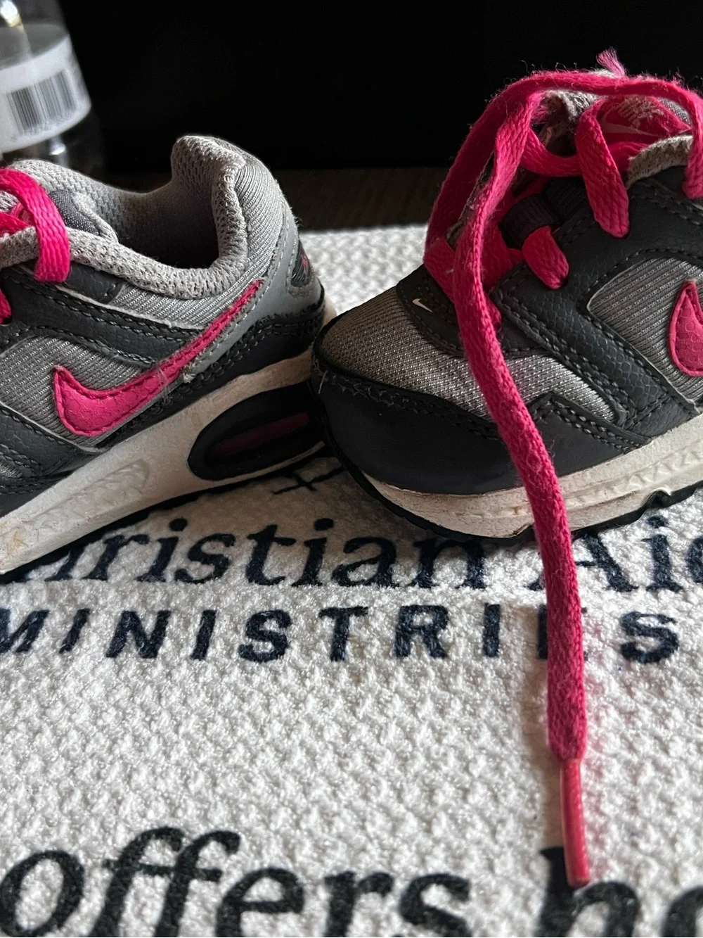 Nike Kids Gray Sneakers with Bright Pink Laces